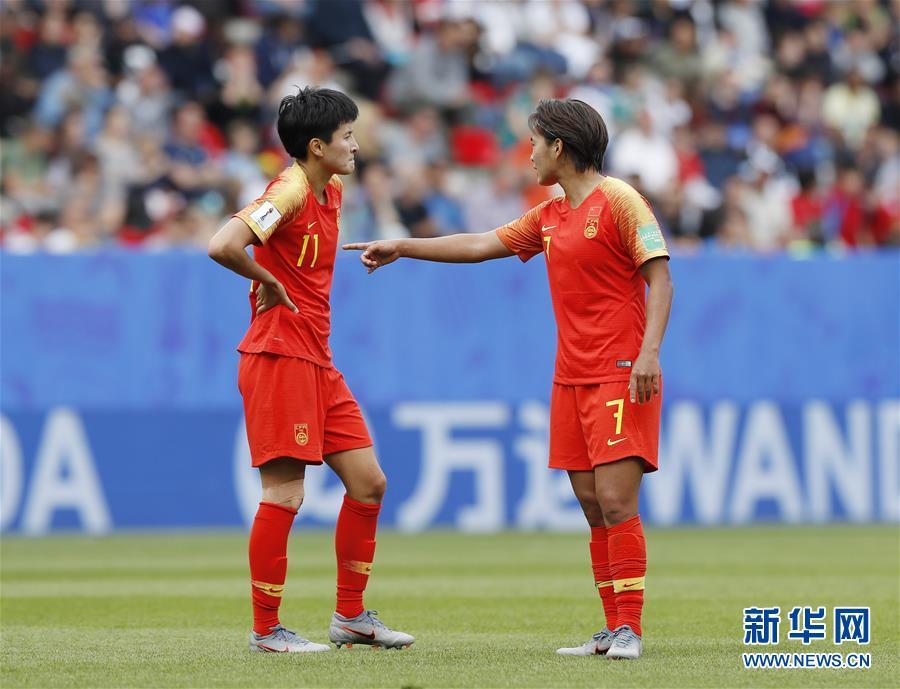 德国队完胜日本队，黄鸭组合关键制胜的简单介绍