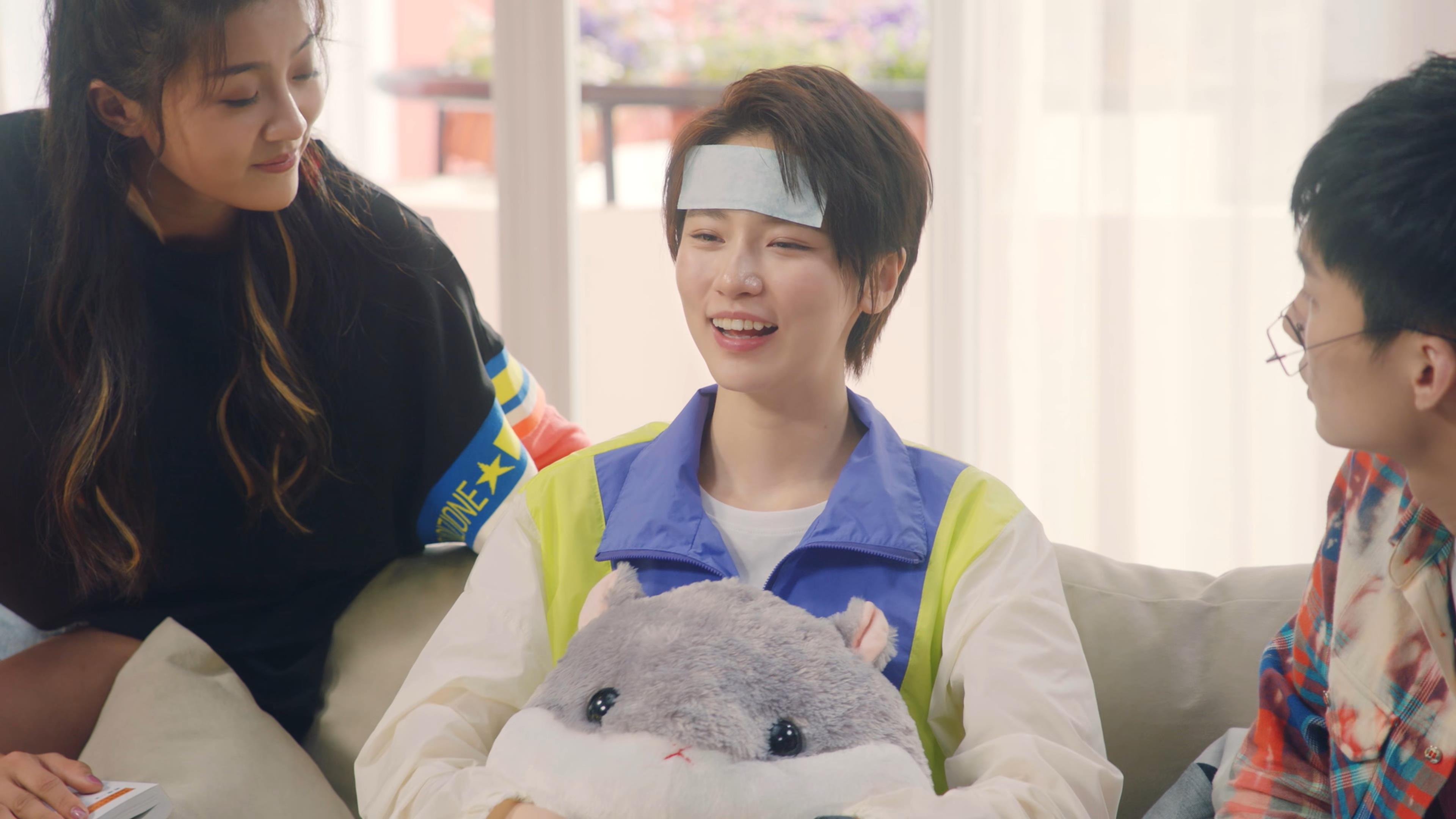 跨界震撼!阿圭罗篮球场单节19分击溃国际米兰,足球巨星照亮委内瑞拉奇迹夜