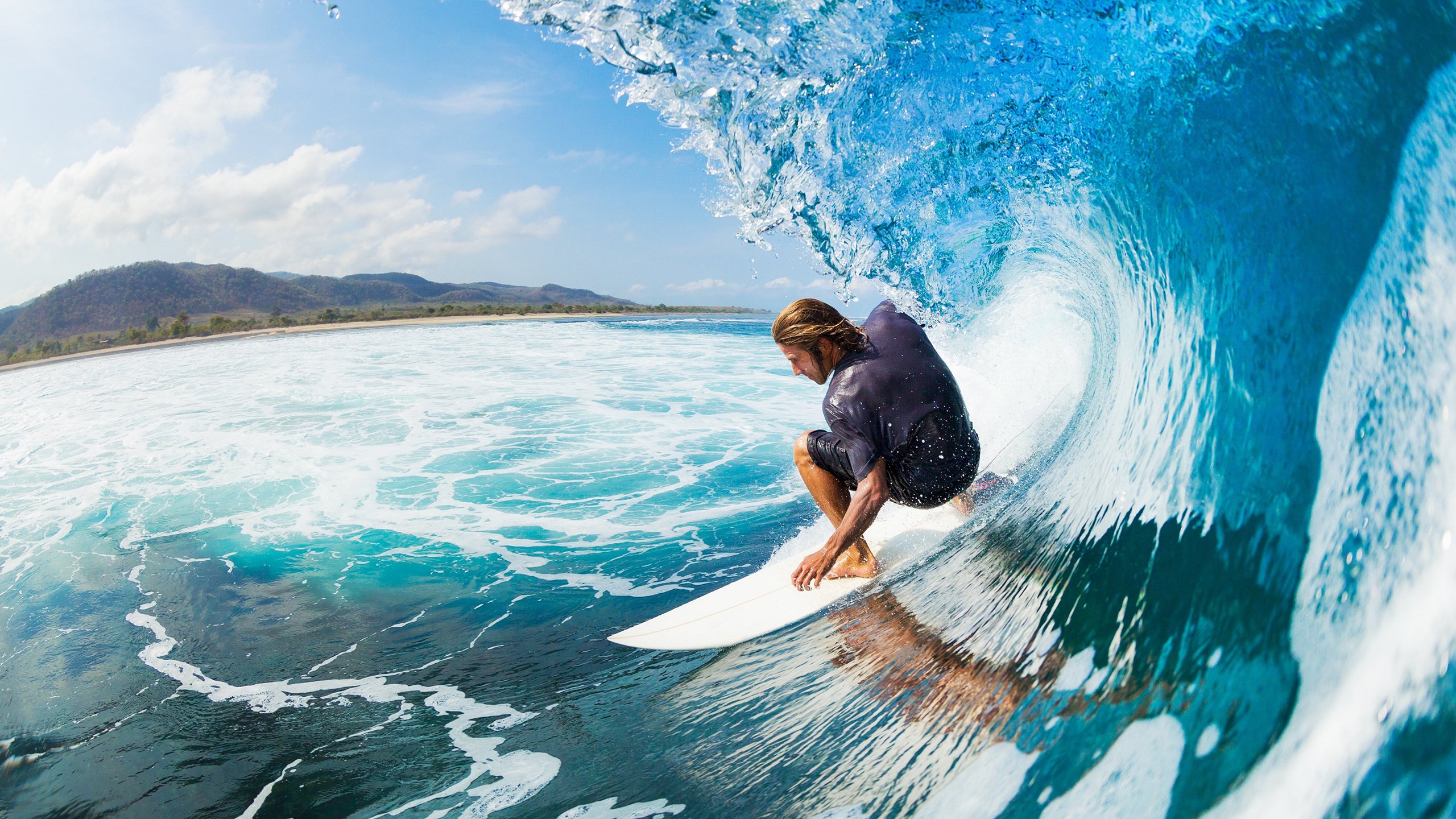 东决封神夜，字母哥3.6秒撕裂宿命，王者一球定山河